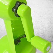 6 in 1 Multi functional Vegetable Cutter & Slicer Hand Machine Cutting, Slice, Cut Thick, Cut Silk All in one โVegetable Chopper Cutter & Slicing Cutter Barrel - Vegetable Grater with 6 Removable Blades